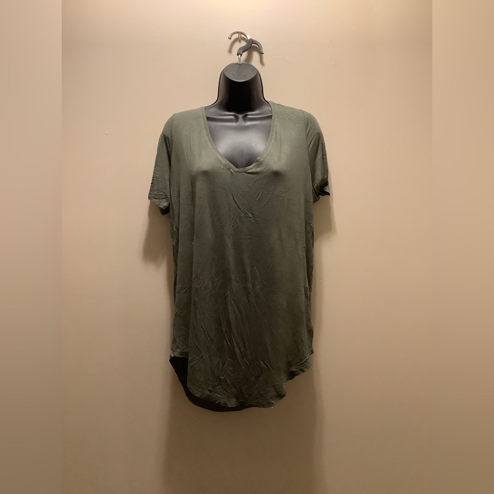 Mudd V-Neck Short Sleeve Tee